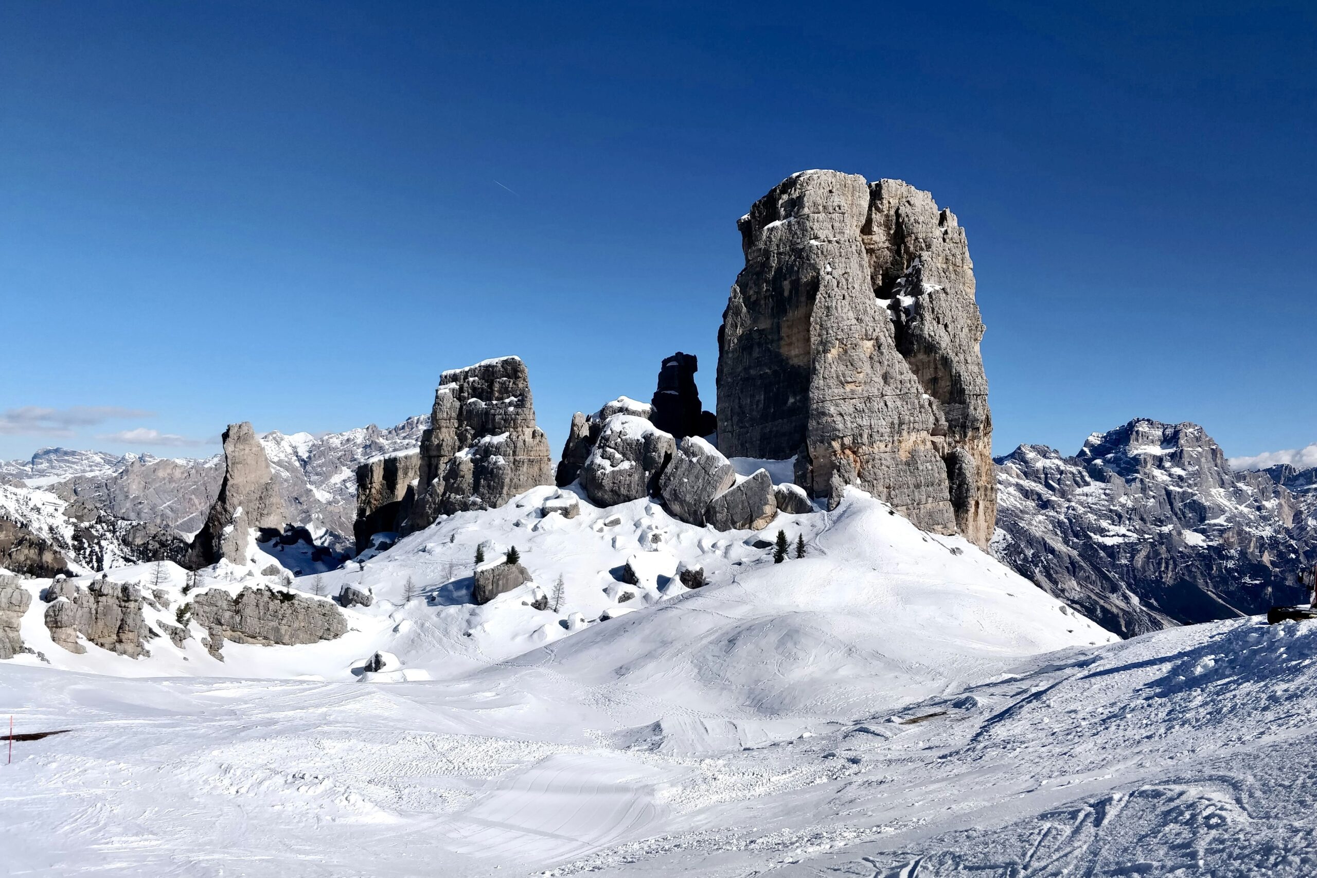 Cortina d’Ampezzo in de winter: stijlvolle wintersport in de Dolomieten